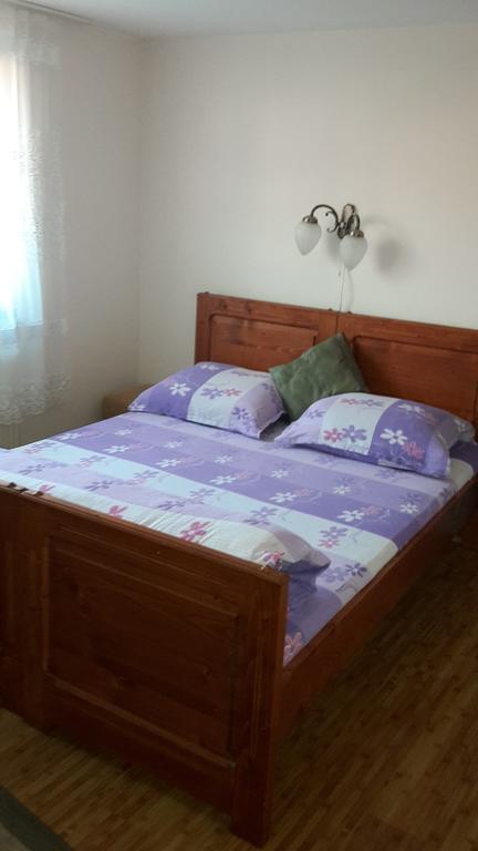 Pensiunea Beltina Răşinari Kamer foto